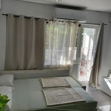 Selina * Τορρεμολίνος